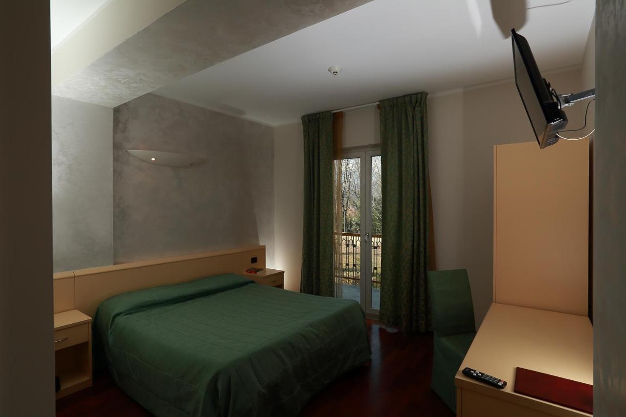 Hotel Caprice Avigliana Exteriér fotografie